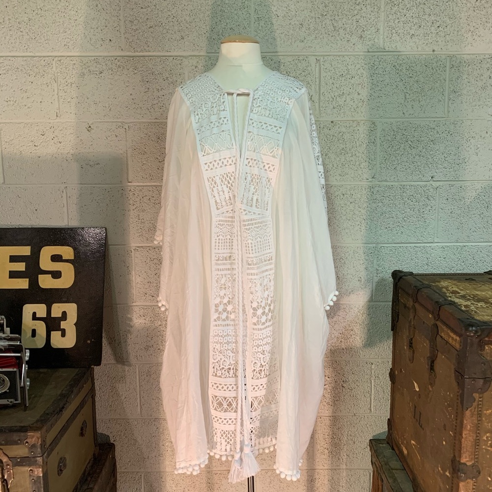 Sinagris white cotton coverup OS
